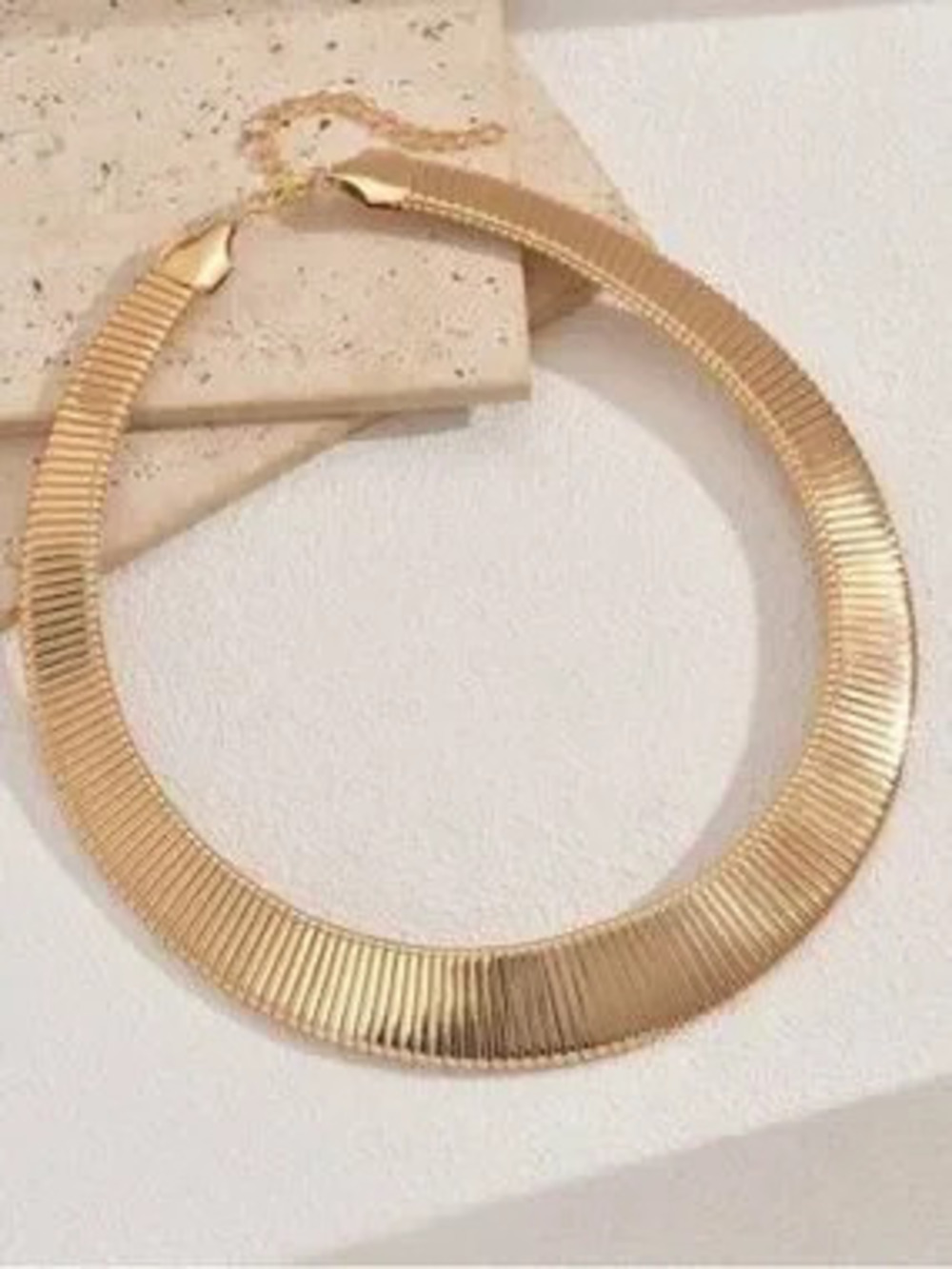 Sculptural Gold Ribbed Omega Choker - Picture 4 of 5